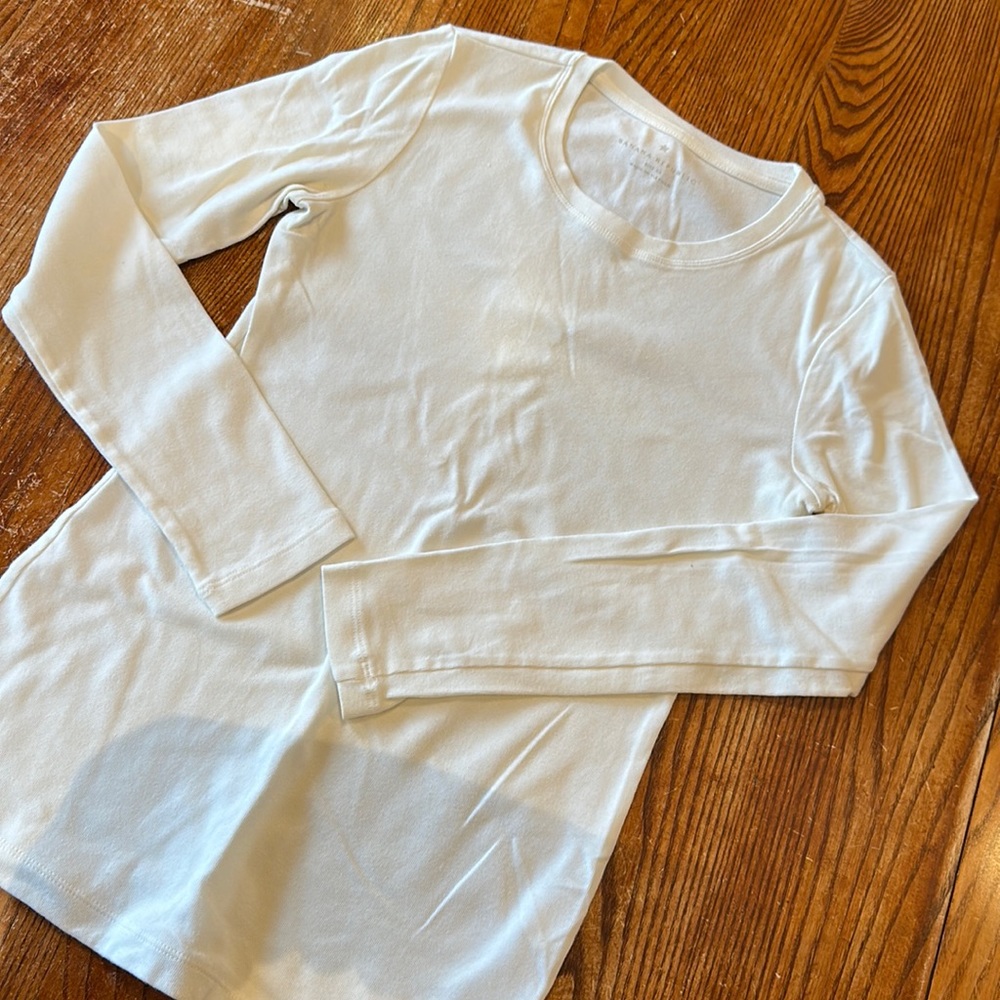 Banana Republic Long-Sleeved Tee